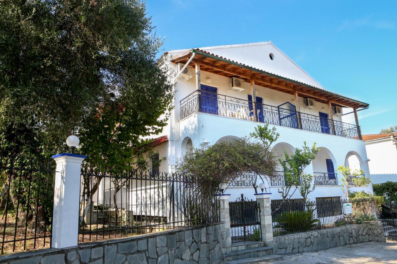 Athina Apartments Kato Korakiana Exterior foto